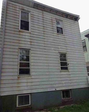 2nd image of 141 S Munn Ave