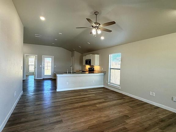 2nd image of 6009 Monahans Rd