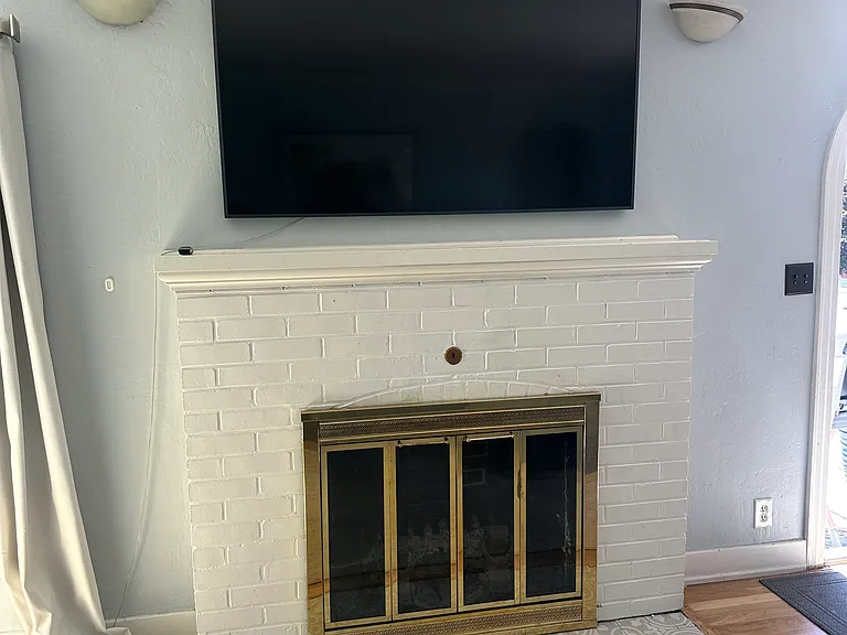 1045 Pacific Ter — Photo 8