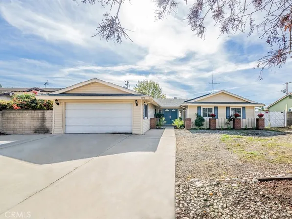 1092 W 17th St, Upland, CA 91784