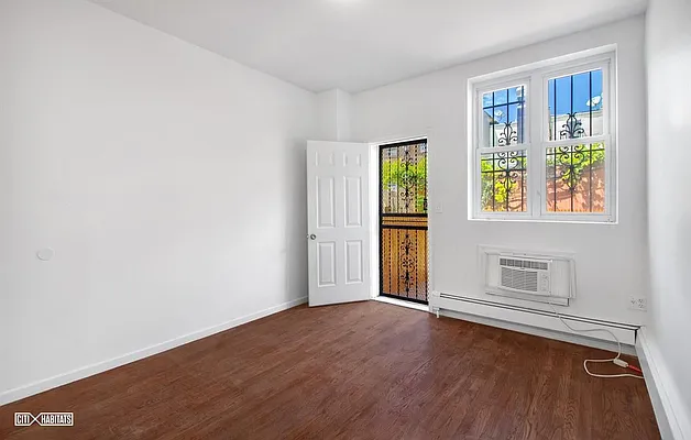 Rented by Citi Habitats | media 40