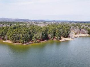 108 Parham Dr, La Fayette, GA 30728