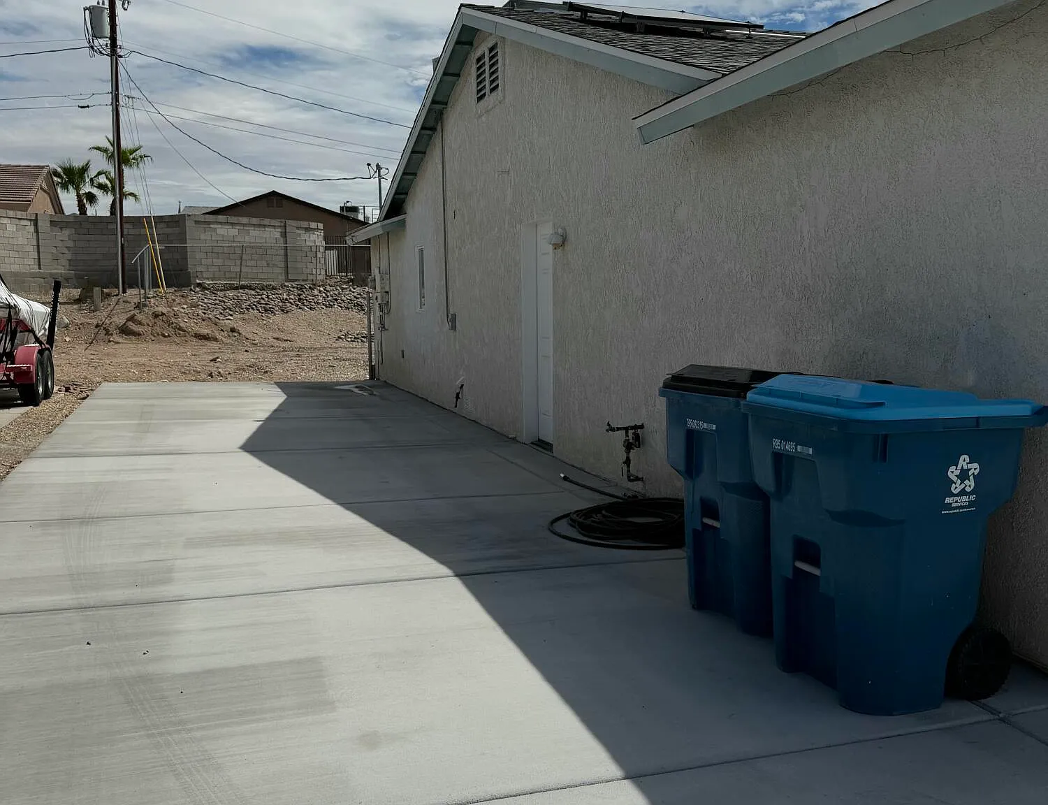 3 bed, 2.0 bath, 1319 sqft, $2,350 — Photo 3