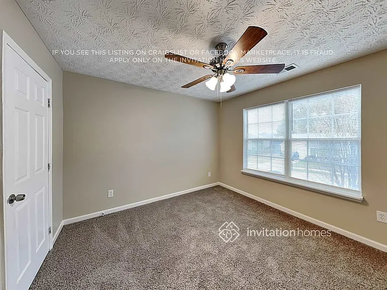 128 Shadow Creek Ct — Photo 15
