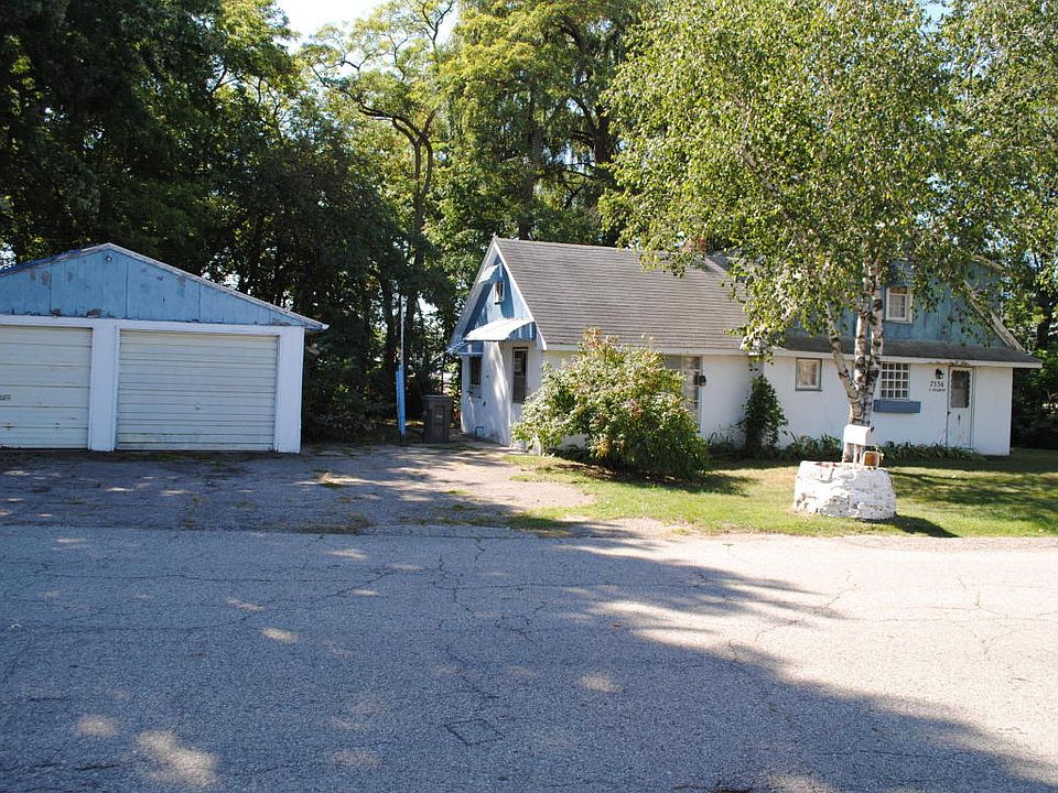 1st image of 7556 Division Ave S