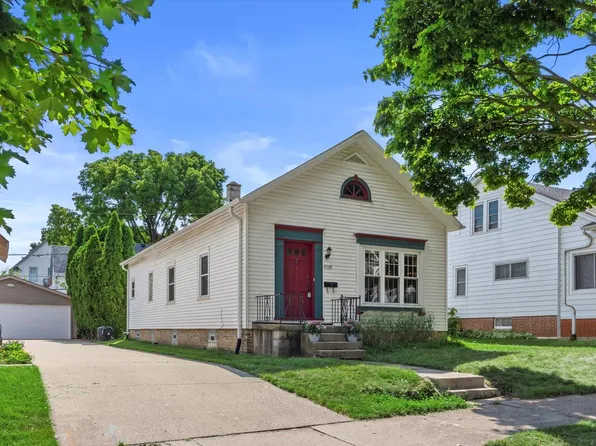 2758 South Linebarger TERRACE, Milwaukee, WI 53207