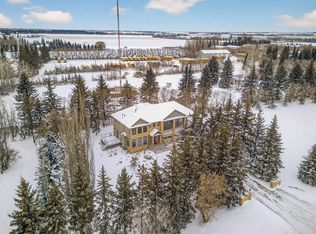 26028 Meadowview Dr, Sturgeon County, AB T8T 0L8