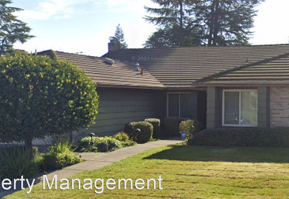 1st image of 2442 Meadow Lake Dr
