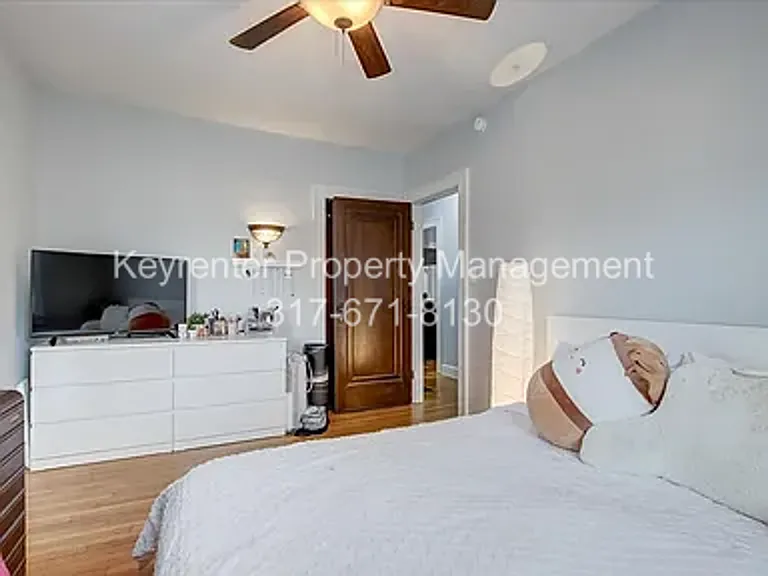 528 W 43rd St — Photo 18