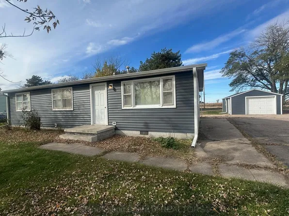 4218 W Highway 30, Grand Island, NE 68803