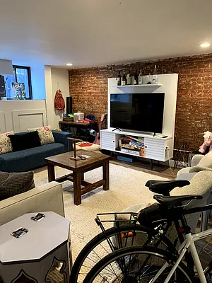 Rented by ERNY LLC | media 3