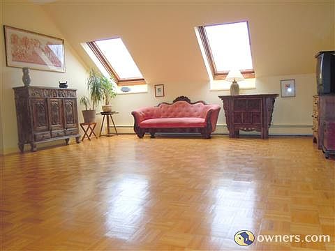 spacious and bright living room
