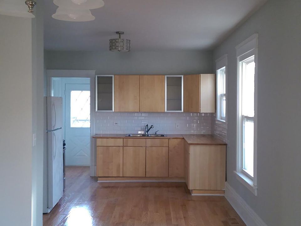 1st image of 1512 Greenwood St #1