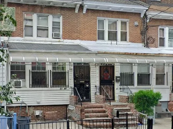 51-48 Simonson St, Elmhurst, NY 11373
