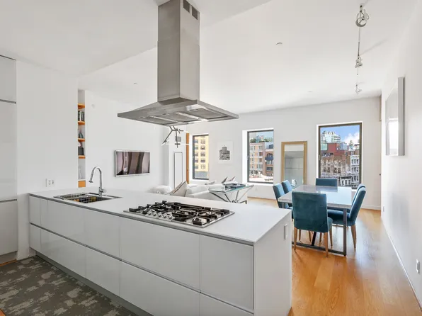 1 York St APT 6D, New York, NY 10013