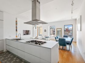 1 York St, New York, NY