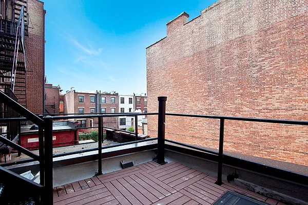 Rented by Keller Williams NYC | media 14