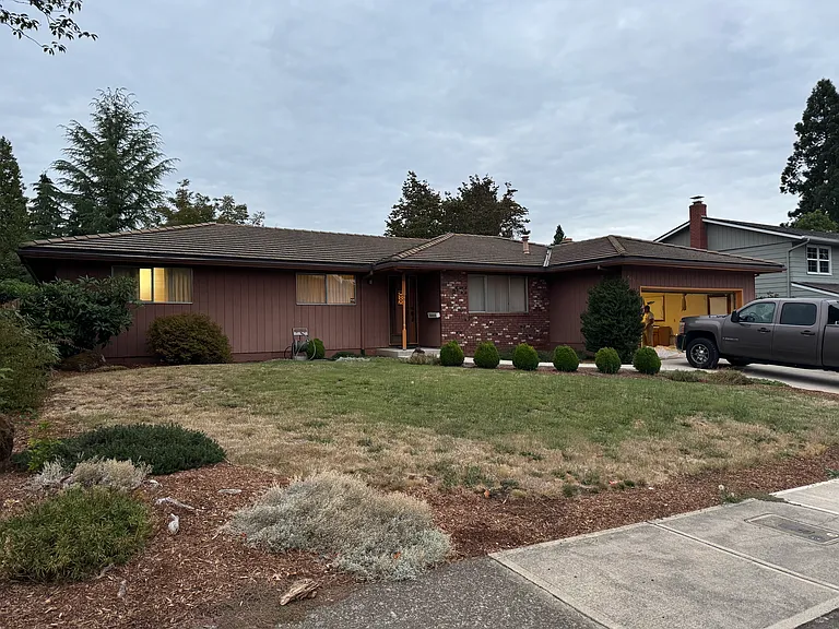 405 McKinley St SE — Photo 10