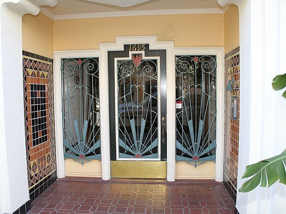 4th image of 1695 Beach St APT 101
