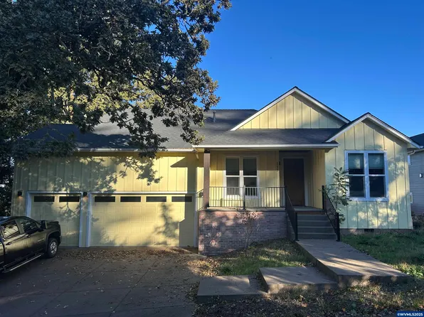 3232 Granada Way S, Salem, OR 97302