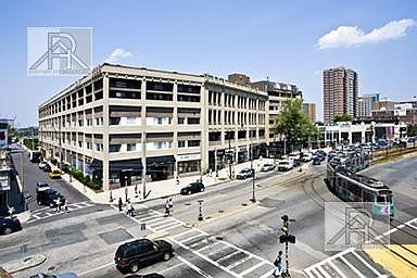 2nd image of 1079JM Commonwealth Ave #441