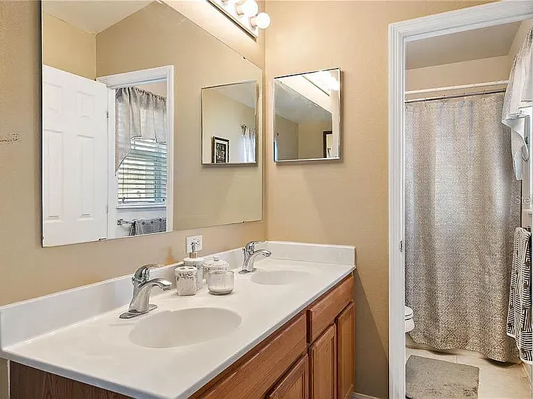 3498 Coachman Dr — Photo 12
