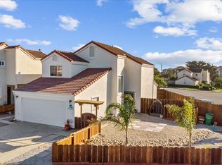 136 Dolphin Cir, Marina, CA 93933