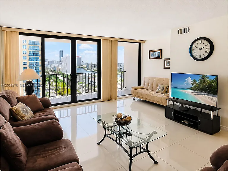 2401 S Ocean Dr #1007 — Photo 3