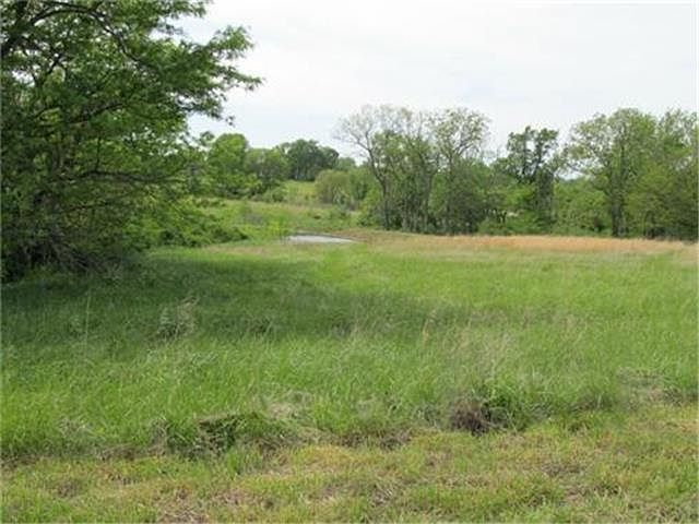 1st image of 6020 SE Dittoe Ln