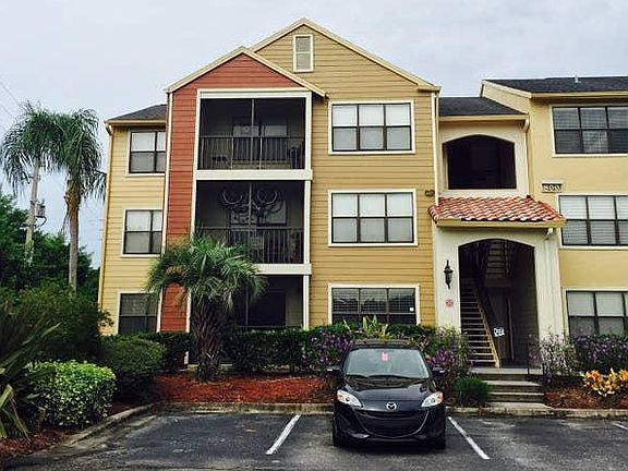 3rd image of 11901 4th St N APT 8101