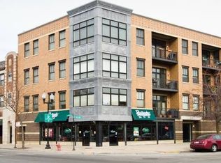 2116 W Cullom Ave UNIT 301, Chicago, IL 60618