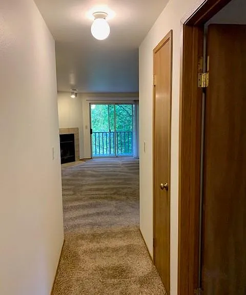 6010 Fauntleroy Way SW #102 — Photo 8