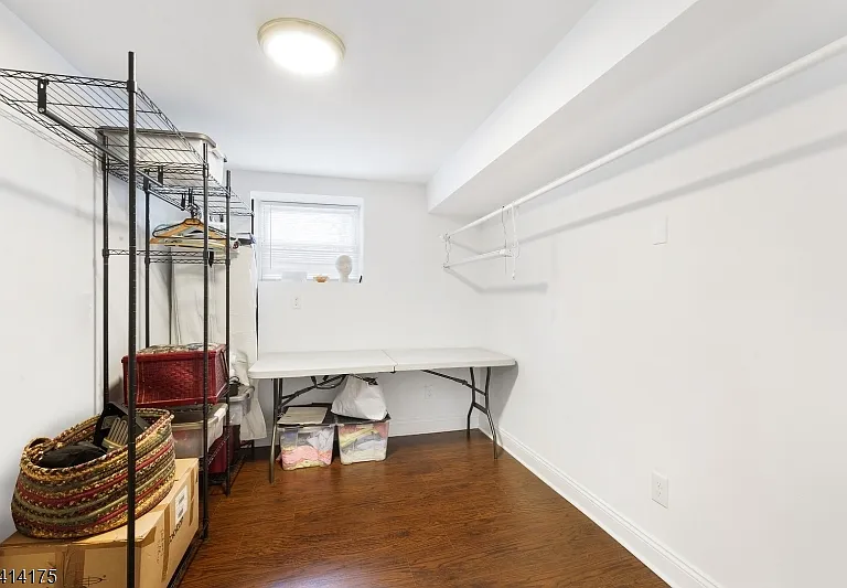 39 N Park Ter #39 — Photo 21