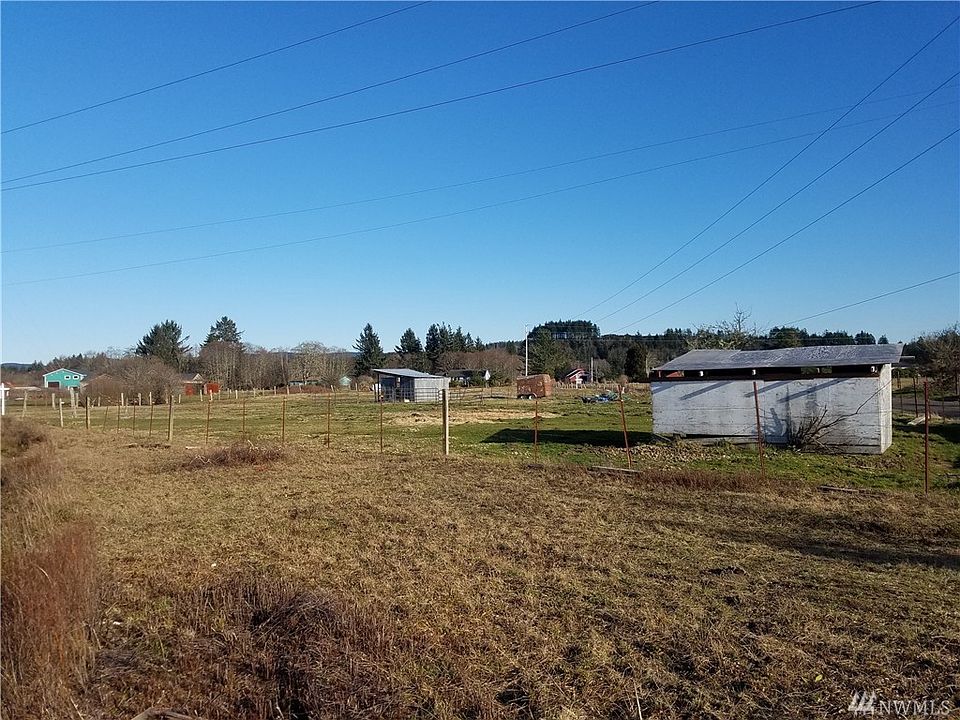 2nd image of 3695 65th St