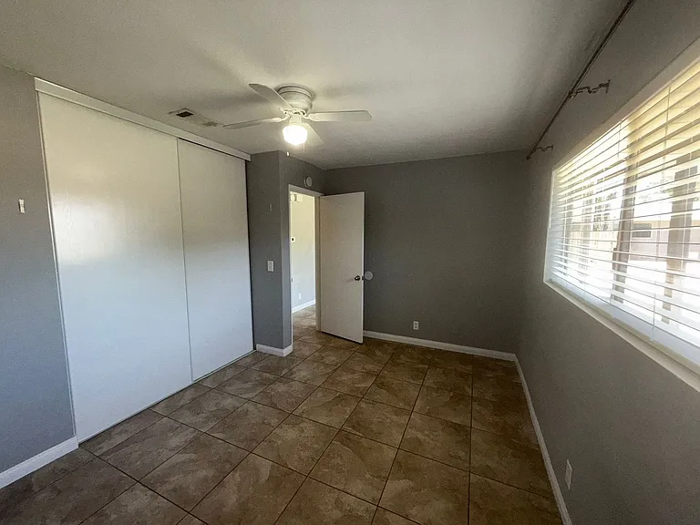 13340 Navajo Rd — Photo 9