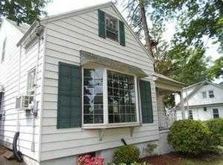 84 Shelley Ave, Yonkers, NY 10701