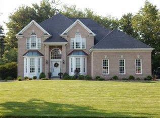 809 Huron Ct, Gibsonia, PA