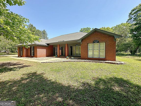 3rd image of 423 Gabbettville Rd