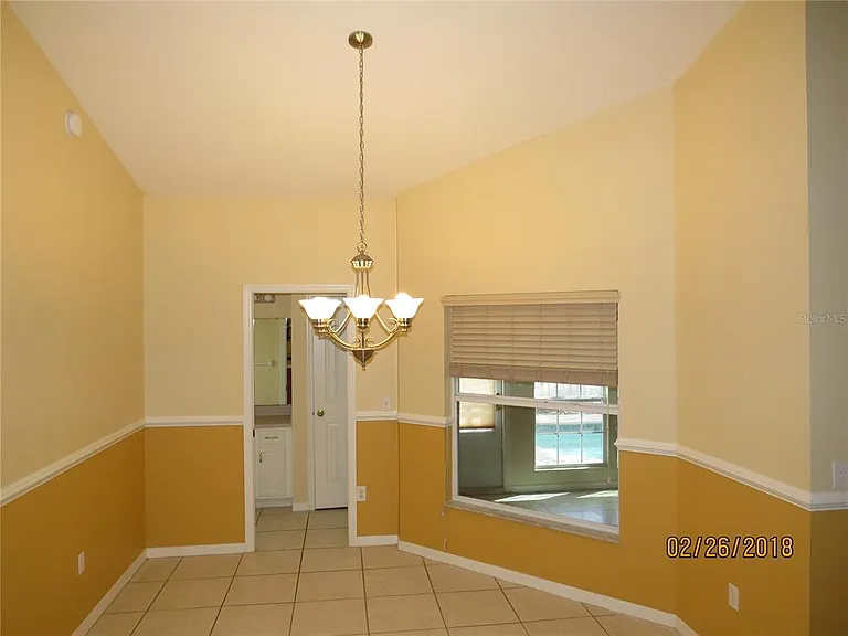 9427 Hunters Pond Dr — Photo 11