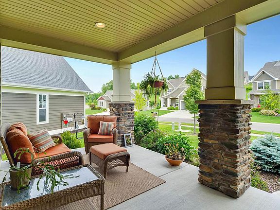 5th image of 5455 Orchid Ln N
