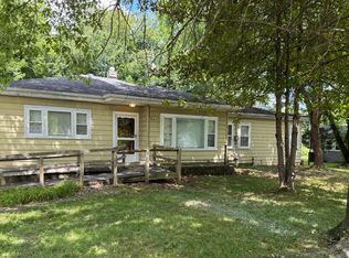 2918 Sunset Dr, New Albany, IN 47150