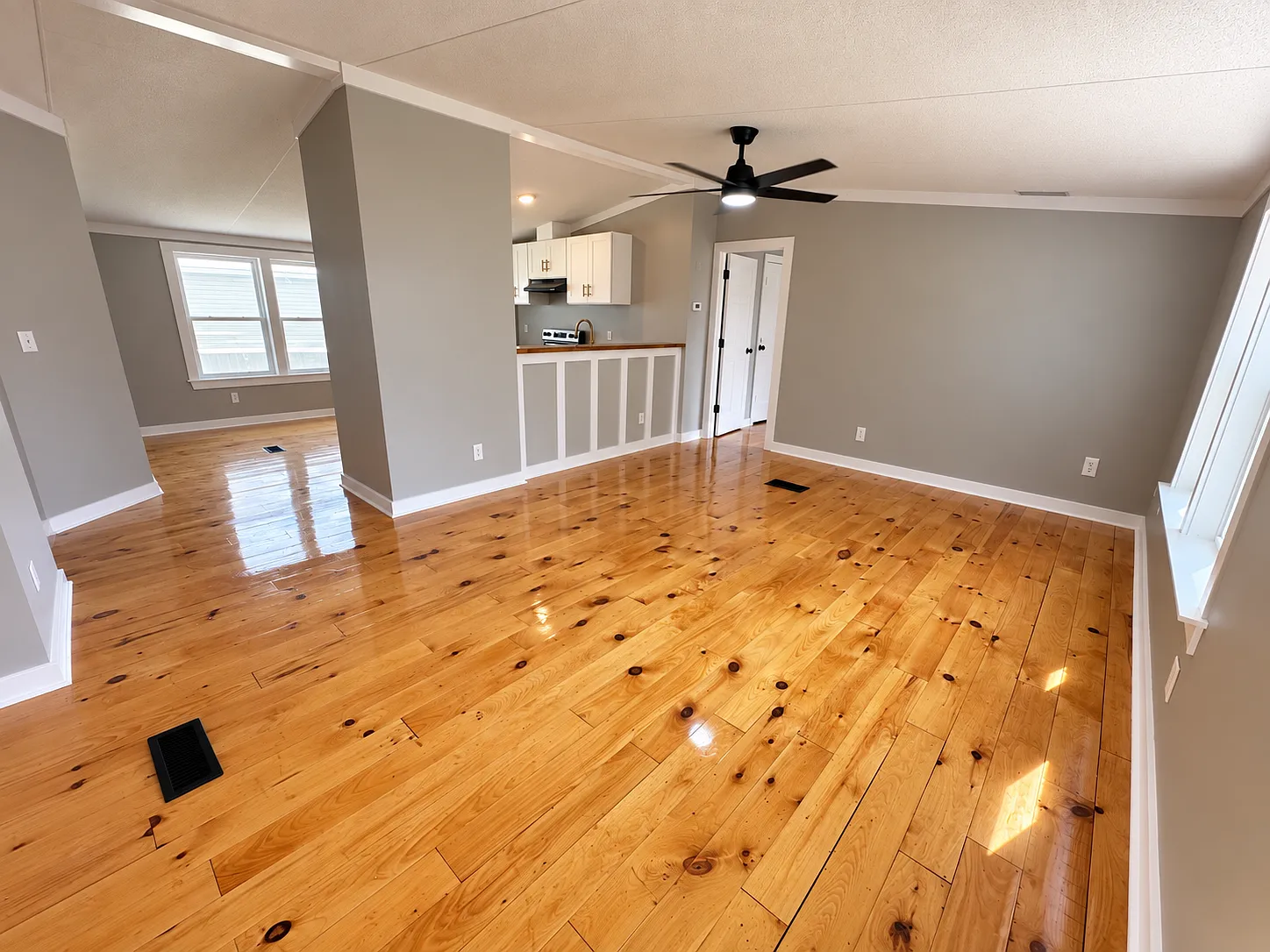 Remodeled Home For Rent — Photo 2