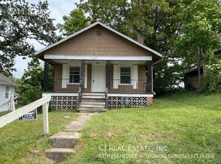 2211 S Harris Ave, Independence, MO 64052