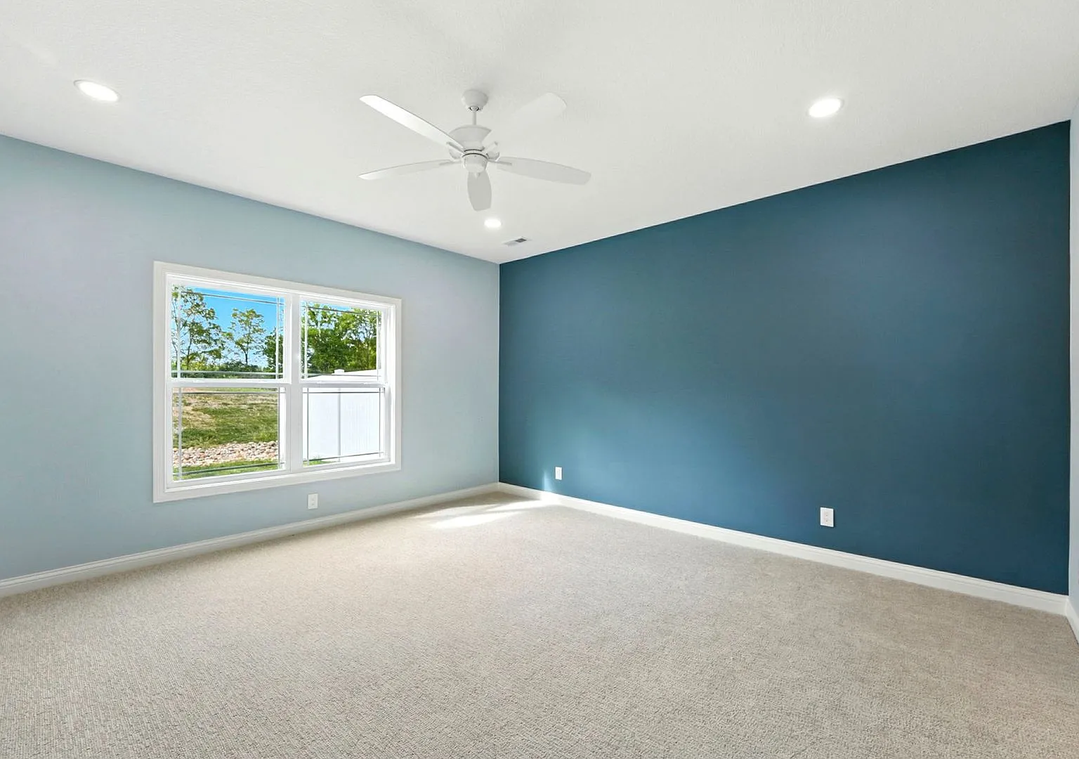 New Listing - Lake James Condo!! — Photo 2