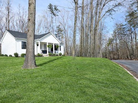 2nd image of 6014 Stubbs Bridge Rd