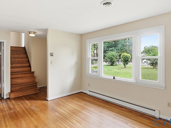 5th image of 2915 Lakeside Dr