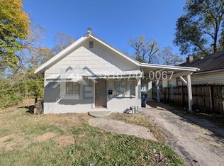 6943 Walrond Ave, Kansas City, MO 64132