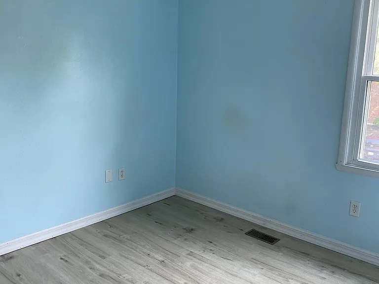 2878 Mossy Brink Ct — Photo 12