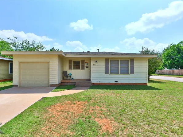 1141 Buccaneer Dr, Abilene, TX 79605