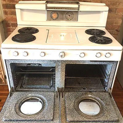 Rented by Brooklyn Real Estate Services | media 30